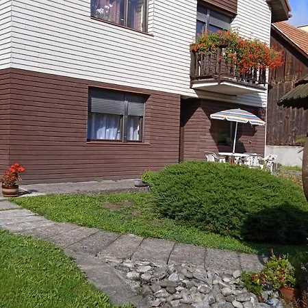Holiday home 6 Km Od Centra Banskej Bystrice *