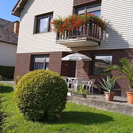 Feriehus 6 Km Od Centra Banskej Bystrice Banská Bystrica