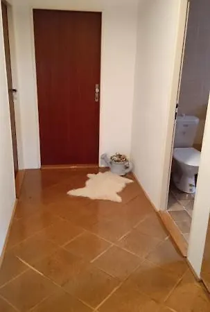 6 Km Od Centra Banskej Bystrice *